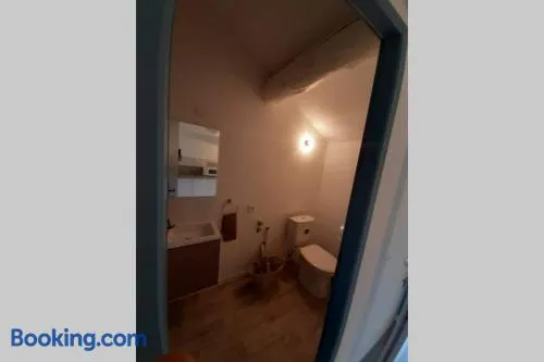 Superbe studio avec terrasse - Image 1