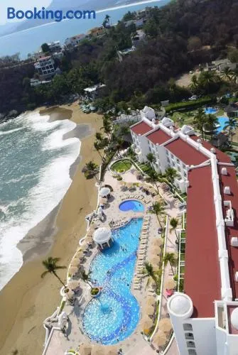 Casa Paseo Las Palomas con alberca privada - Image 1