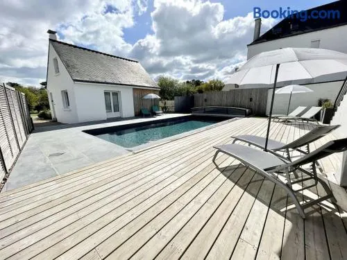 LE DOLMEN Maisonnette Ultra cocooning - Piscine - Image 1