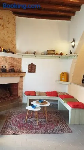 Elena's house - Image 1
