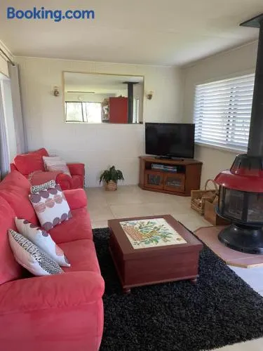 Pear Tree Cottage - Image 1