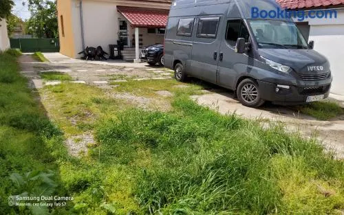 Byt pre 8 ludi - Image 1
