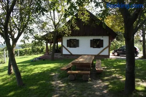 Kucica na kraju sela - Image 1