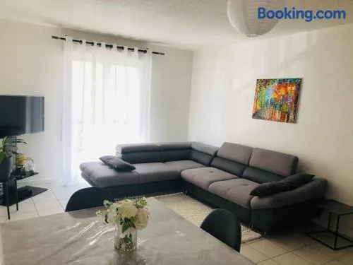 Appartement entier en résidence avec Piscine - Image 1