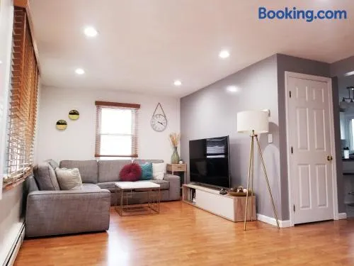Luxury Inn - Image 1