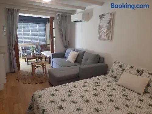 SONNYS PLACE! 1 Bedroom private studio Marcoola Sunshine Coast - Image 1