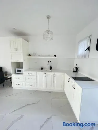 Unique suite - Image 1