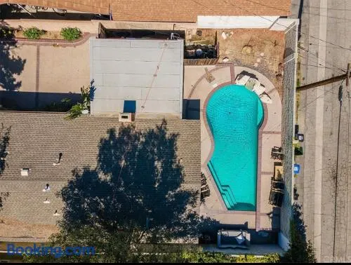 Heated Pool house all private - Image 1