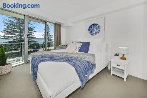 Luxury Beachfront Apartment with Spectacular Views - Image 1