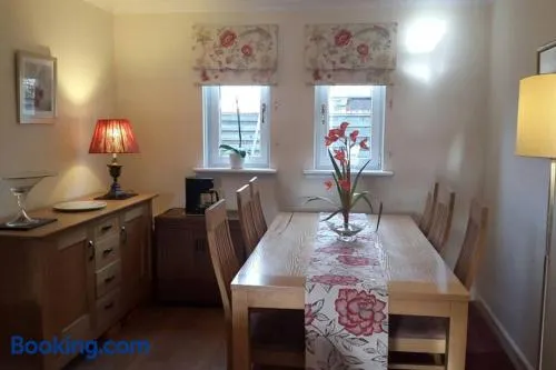 Ailbert Townhouse - Image 1