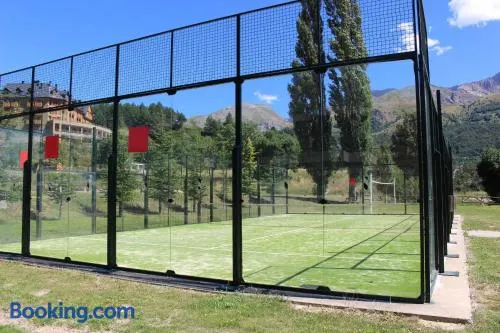 El balcón de la Telera asómate y descúbrelo en Panticosa - Image 1