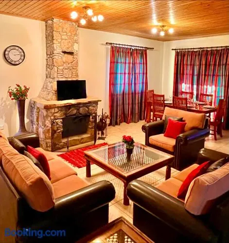 Country-Cozy Villa Pissouri Village - Image 1