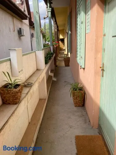 Mentha House - Image 1