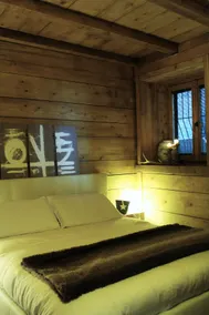 ”LE Chalet” with a view of the entire valley - Image 2