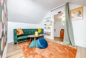 Loft Cottage on Ridge<br>? Short & Extended Stays? - Image 2