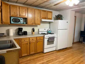 Bright & Happy Apartment - Image 3