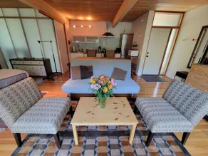 Rick’s gorgeous forest retreat. - Image 5