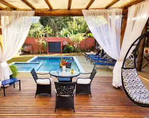 Beachfront-Air-Pool-Jacuzzi-Itamambuca - Image 5