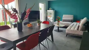 Villa for 8 people • 4 bedrooms • Outdoor hot tub • Near the beach - Image 4