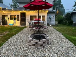 Large Renovated Historical House on Mohican Strip - Image 3