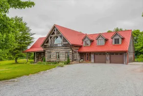 Log house with pool Pool uses not guaranteed - Image 2