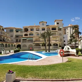 Charming beachfront apartment with a pool - Image 3