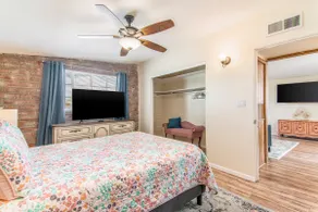 Casita C in Central Tucson *EV charging* - Image 5