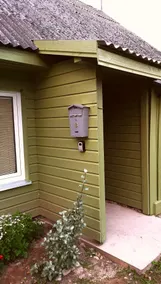 Big bee residence - Image 4