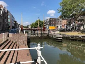 Sunny cosy canal view in center (no parties) - Image 4