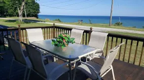 lake house 2 - Image 1