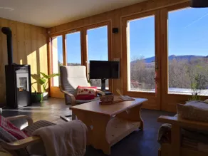 gite du Haut Jura tout confort vue exceptionnelle à 180 ° sur le Parc Naturel - Image 3