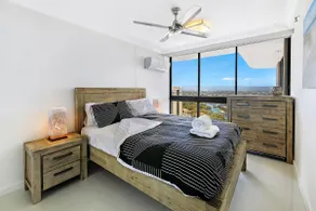 19Floor. Ocean & Hinterland Views. Full APT 1 BR. - Image 4