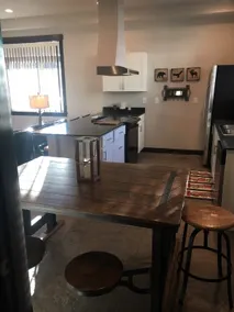 Big & Luxury 3 bed CONDO 1,600 SF - Image 5