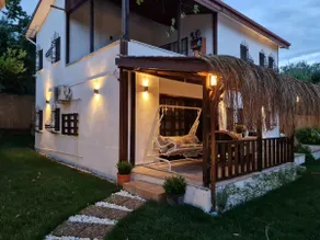 Antique House Iznik Heated Pool - Image 3