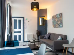 Apartment Suite - TR18 - Image 2