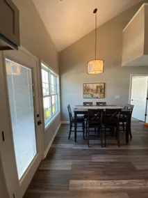 4 BR/4 BA Centrally located 20 Mins to UT - Image 3