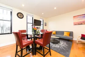 The Ideal Vacation Home in Brooklyn - Image 5