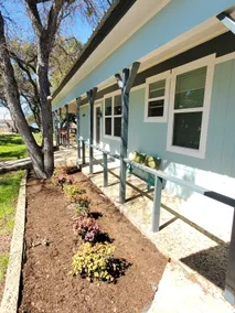 Cool and Comfy Lakefront Property with Boat Dock - Image 3
