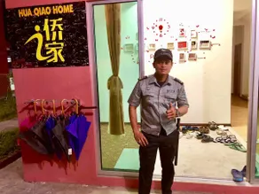 Qiao Zhijia B, Chinese Hosts Provide Free Breakfast - Image 2