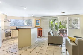 Delightful apartment close to the beach, Sunshine Beach - Image 4