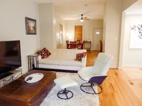 Tastefully designed 1500 Sq of Homeyness! - Image 3