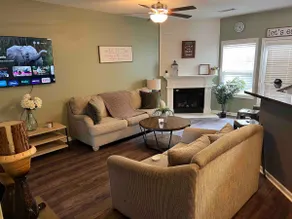 Cozy 3 bedrooms/chateau elan area/road Atlanta - Image 2