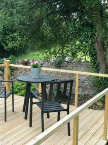 Cosy & Stylish Parkside Retreat with Parking - Image 5