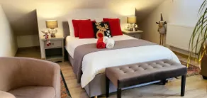 Hoobee Home & Rooftop Terrace - Image 3