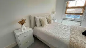 A lovely Three bedroom house in Windsor - Image 5
