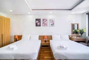 Family Deluxe Studio 1 min to beach for groups - Image 2