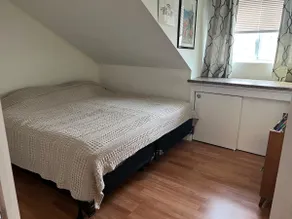 Two-Bed - Top Floor - Pet-friendly/Good Parking - Image 5
