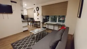 Elen White Apartment - Image 2