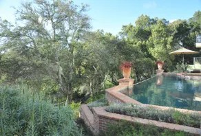 Luxury Silicon Valley Wellness and Work Oasis - Image 3