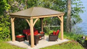 Moonglade Inn, Cozy 2- bedroom, Waterfront flat. - Image 4